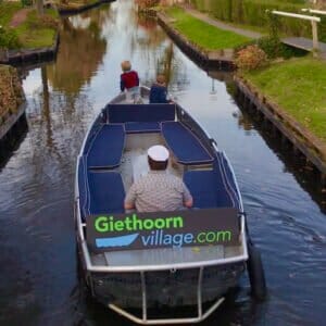 Privé rondvaart in Giethoorn